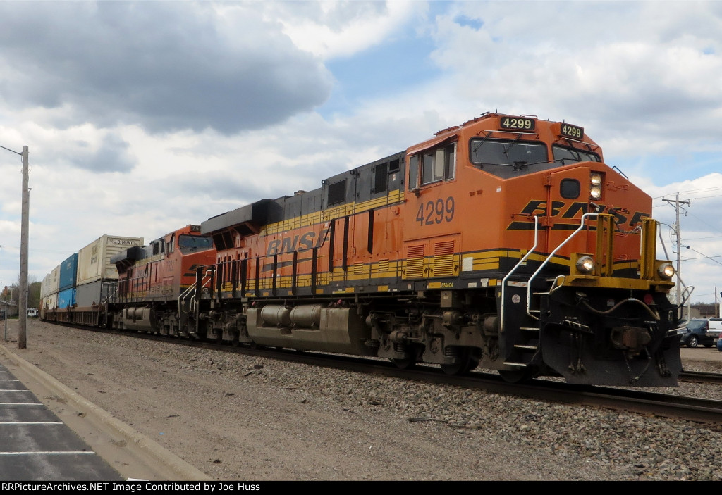 BNSF 4299 East